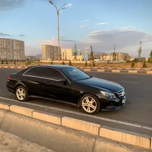 Mercedes-Benz E class, 2015