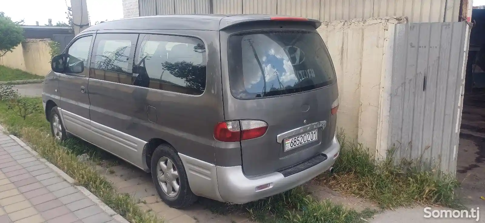 Hyundai Starex, 1999-2