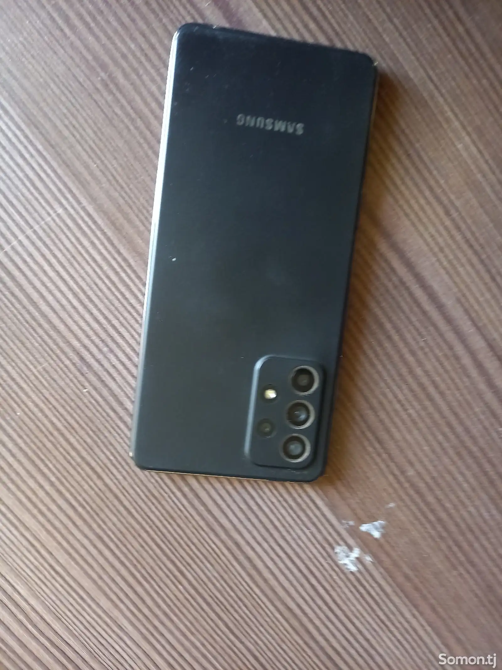 Samsung Galaxy A52-1