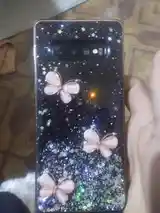 Samsung Galaxy S10+-3