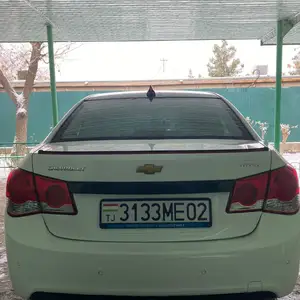 Chevrolet Cruze, 2010