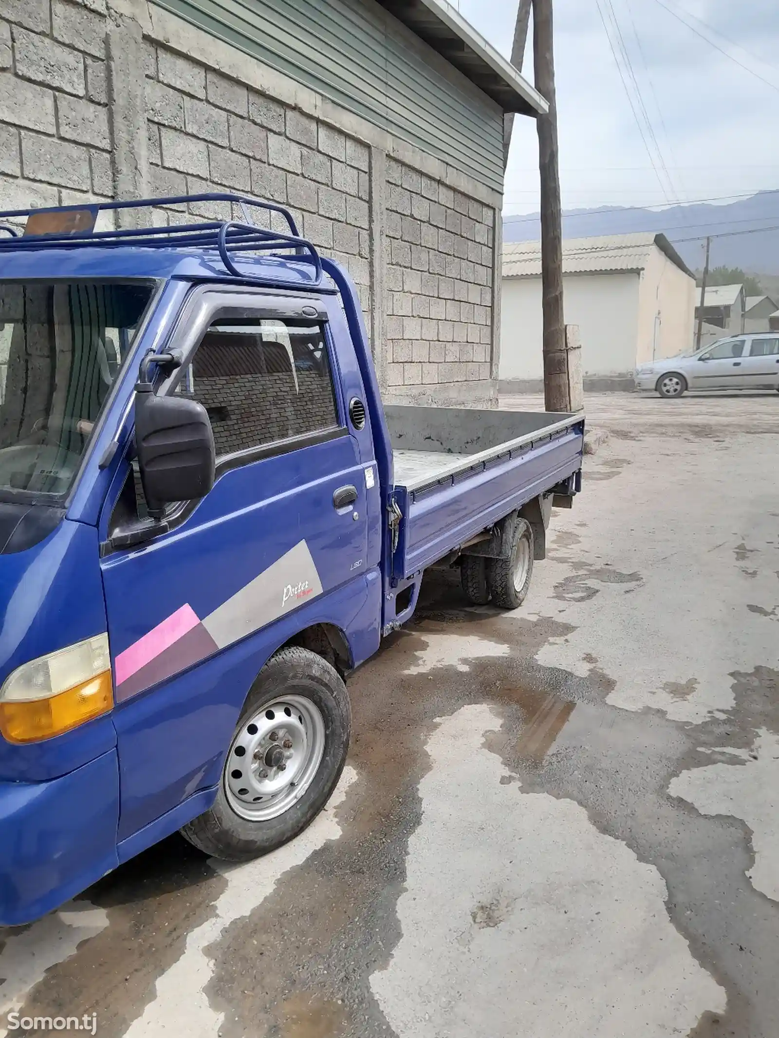 Бортовой автомобиль Hyundai Porter, 2002-1