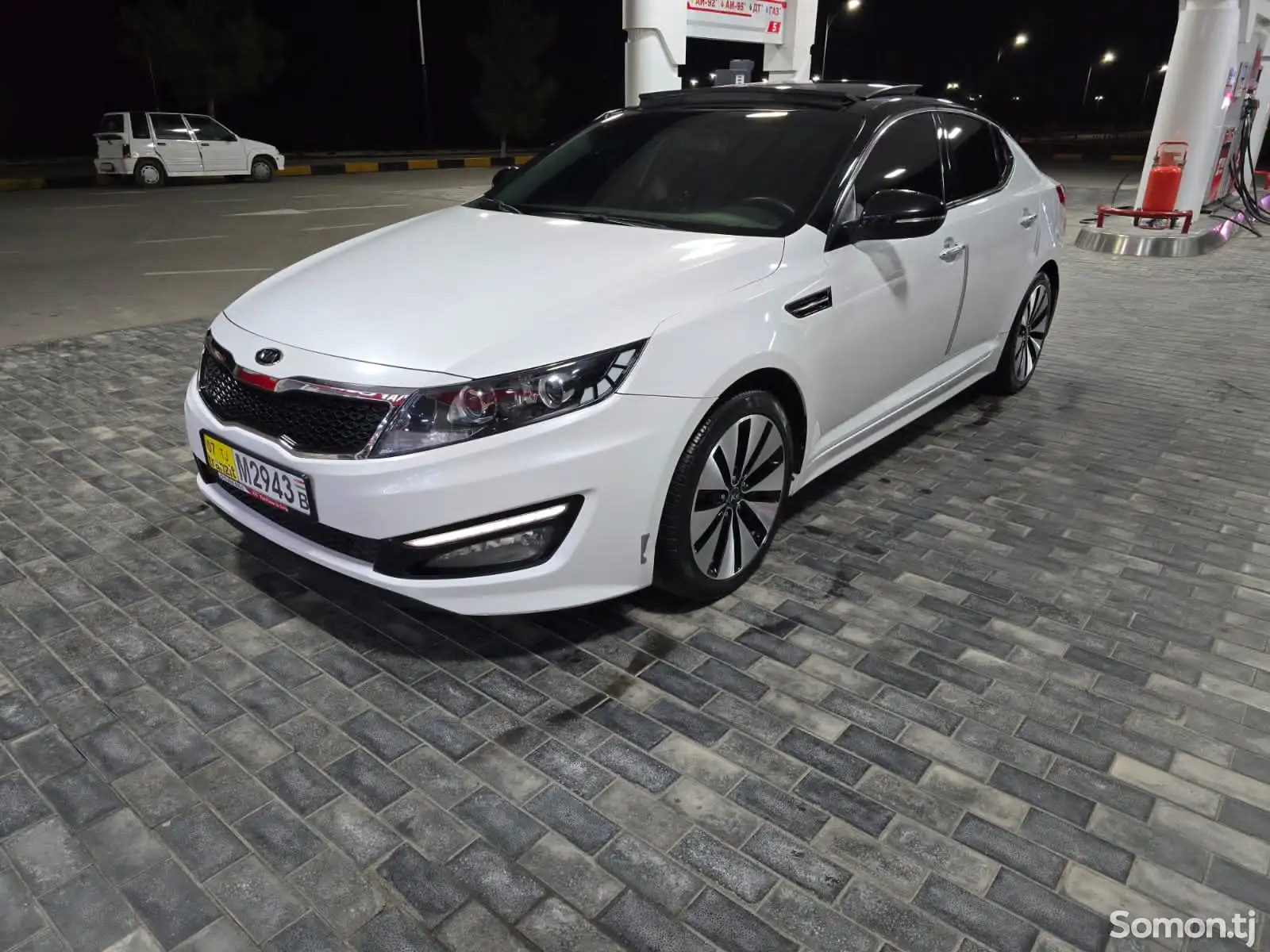 Kia K5, 2011-1