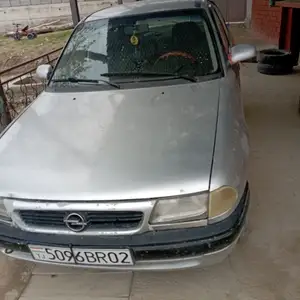 Opel Astra F, 1993