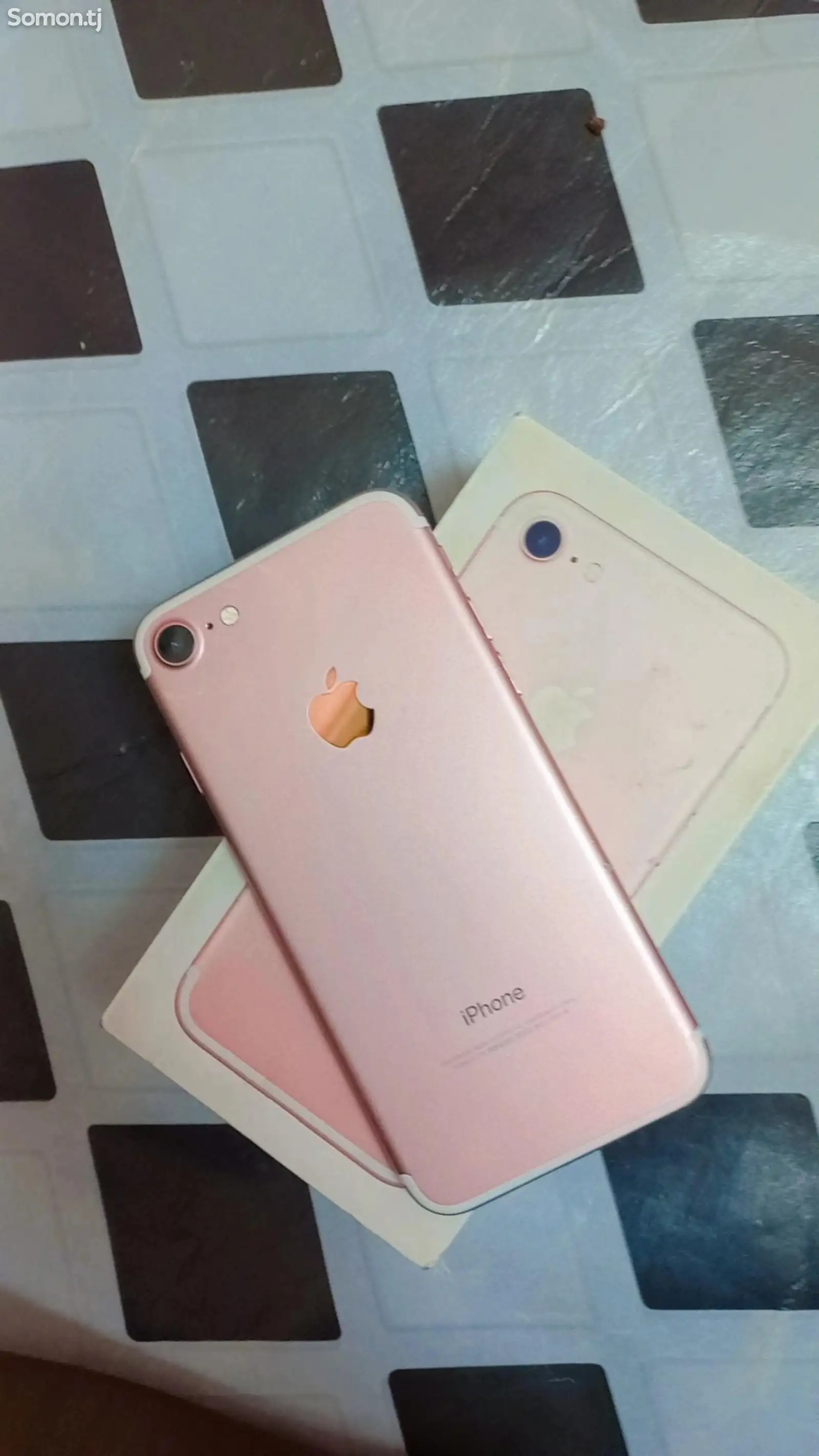 Apple iPhone 7, 32 gb-3