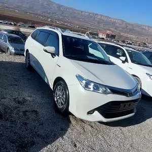 Toyota Fielder, 2015