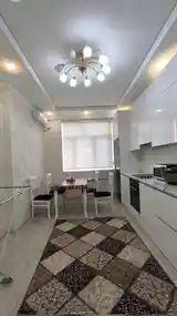 3-комн. квартира, 6 этаж, 100м², Дом печать-9