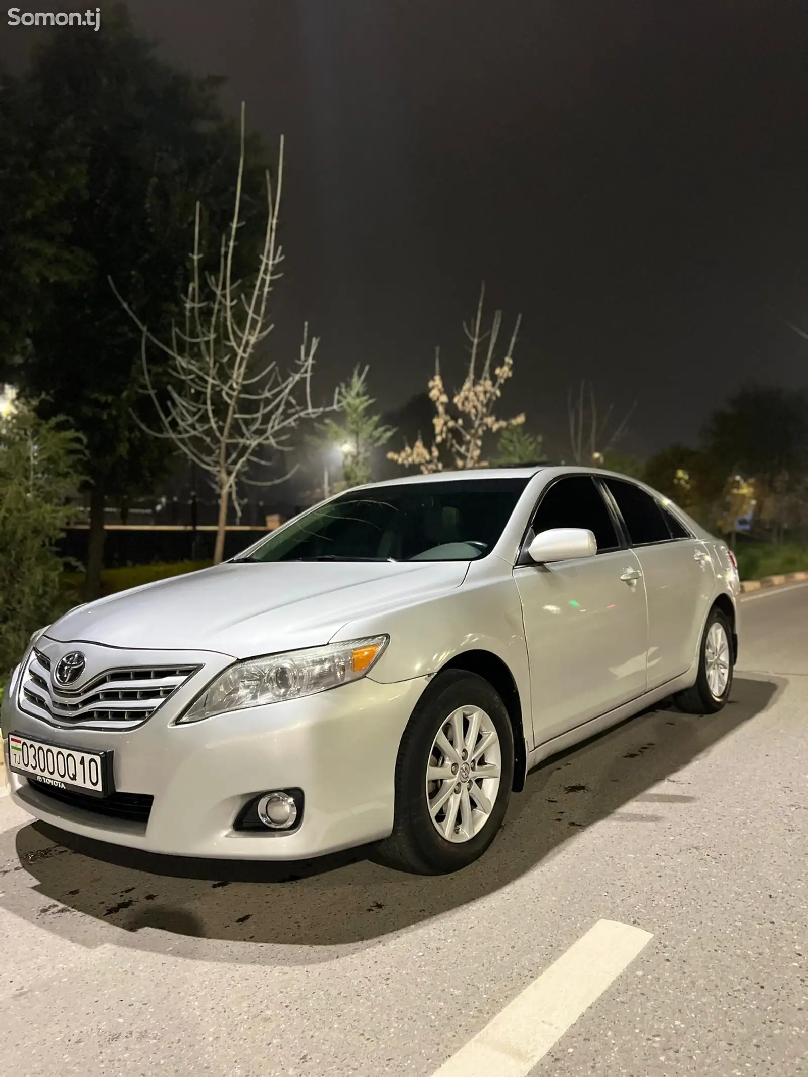 Toyota Camry, 2010-1