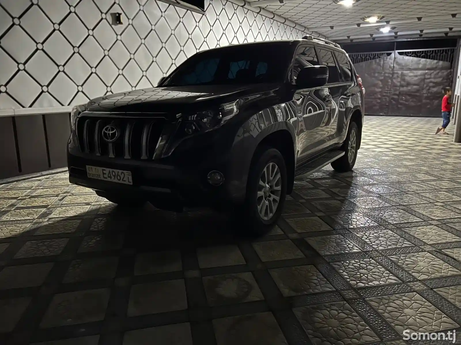 Toyota Land Cruiser Prado, 2017-1