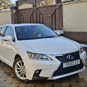 Lexus CT series, 2012