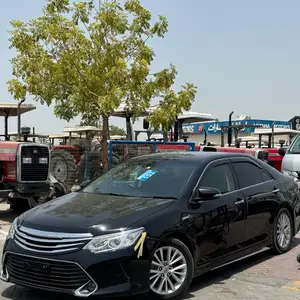 Toyota Camry, 2016