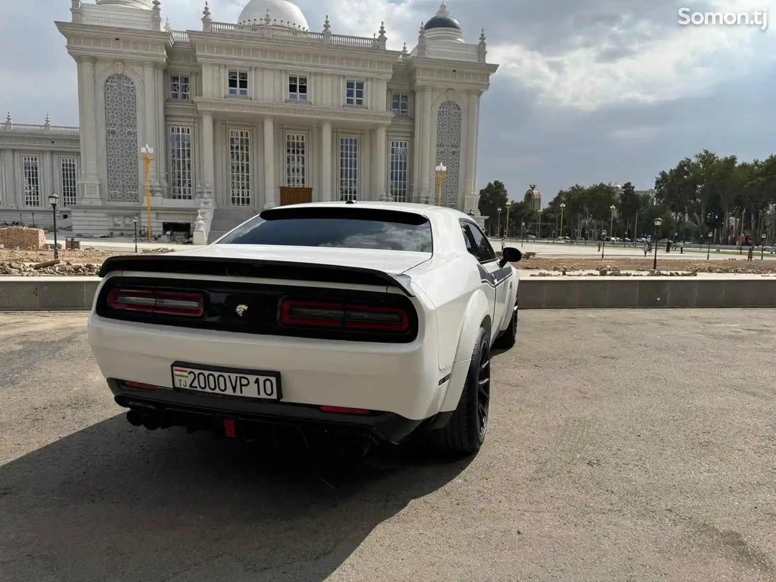 Dodge Challenger, 2015-8