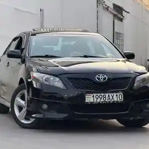 Toyota Camry, 2010