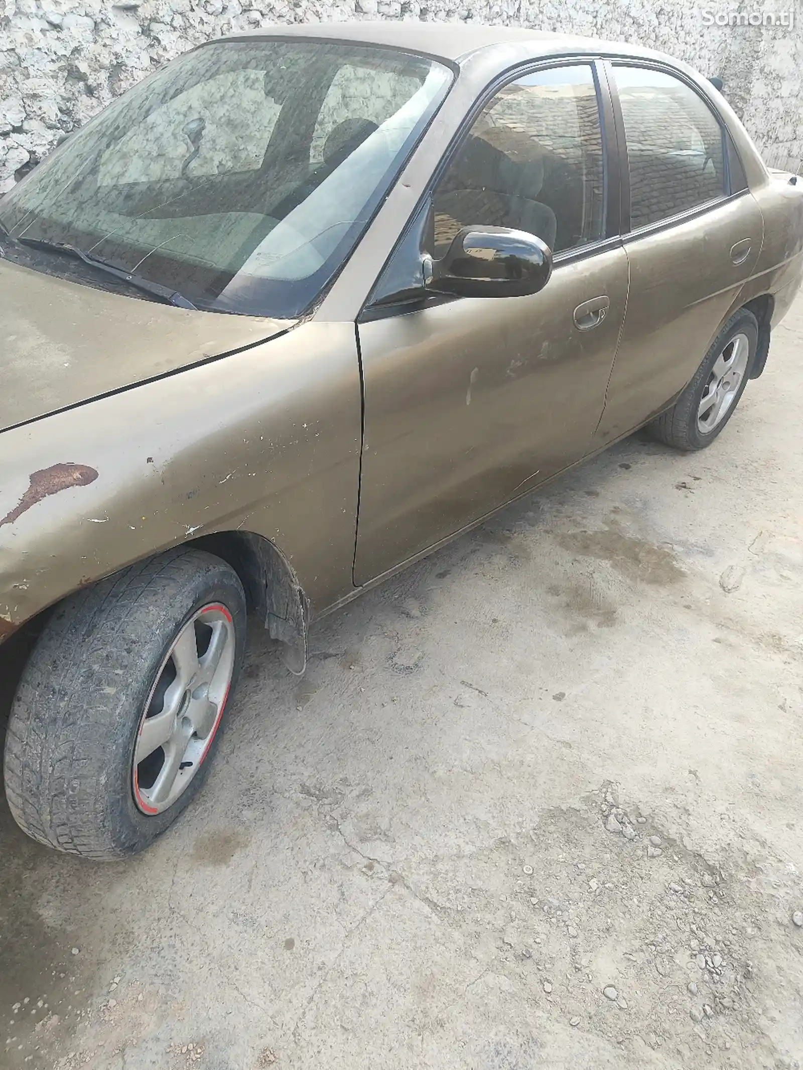 Daewoo Nubira, 1997-4