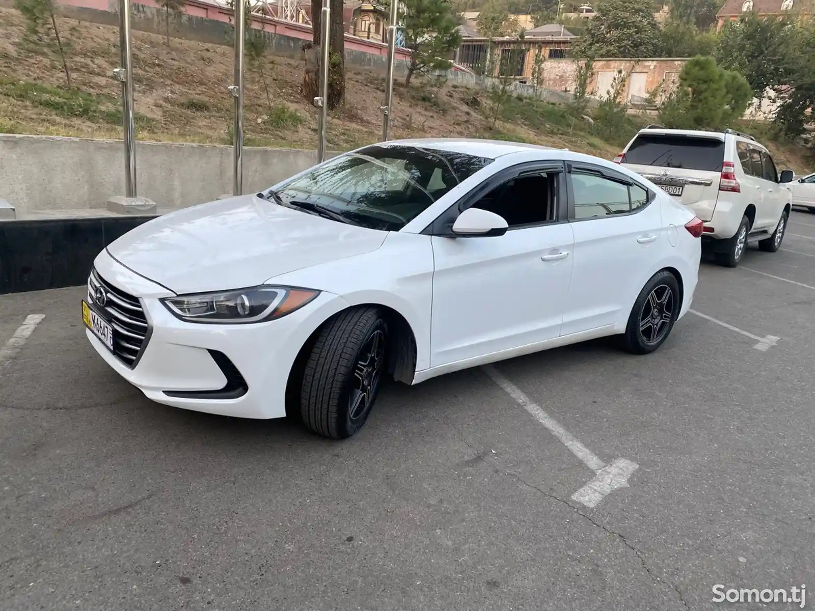 Hyundai Elantra, 2017-1