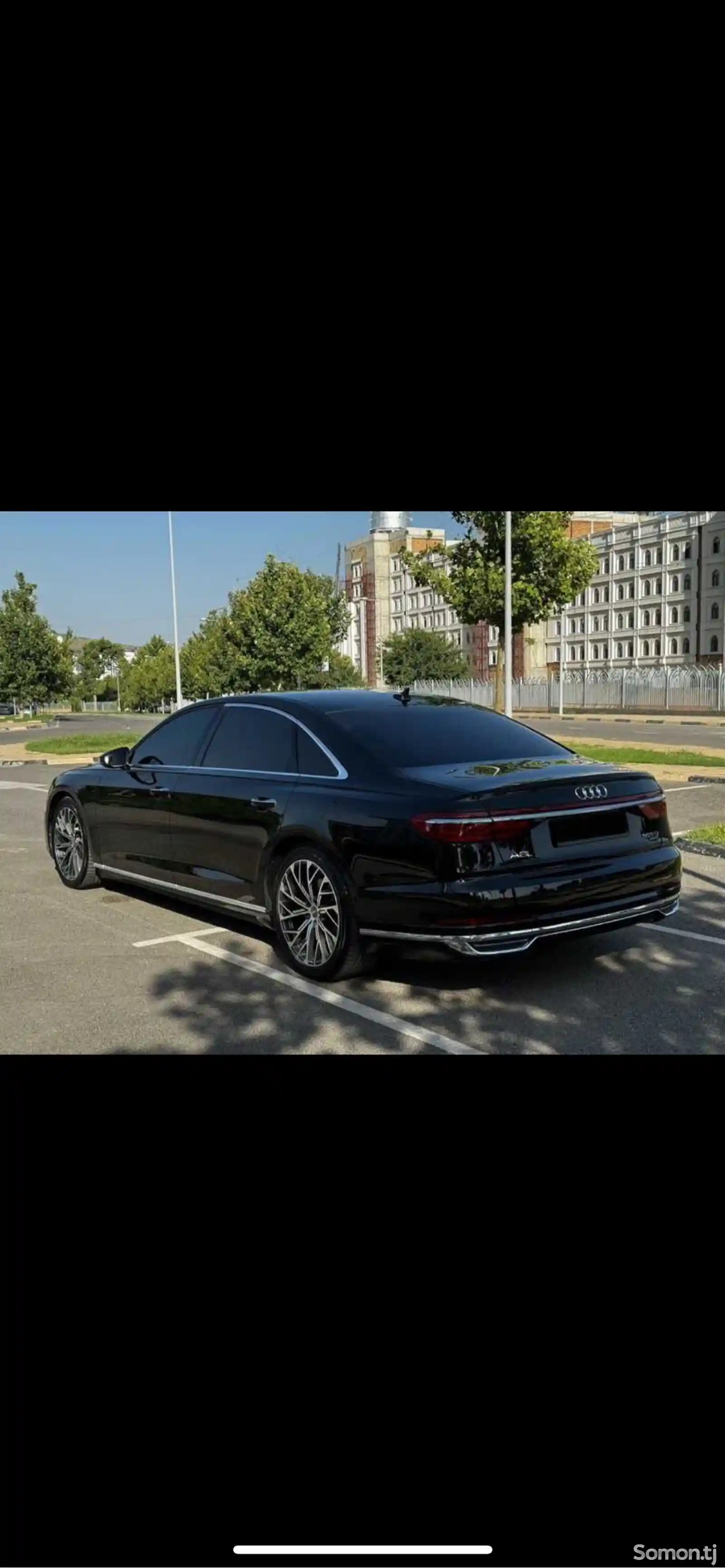 Audi A8, 2022-4