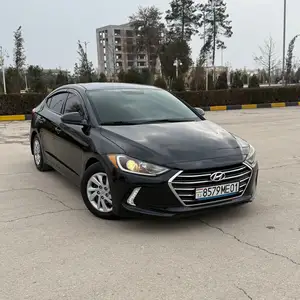 Hyundai Elantra, 2016