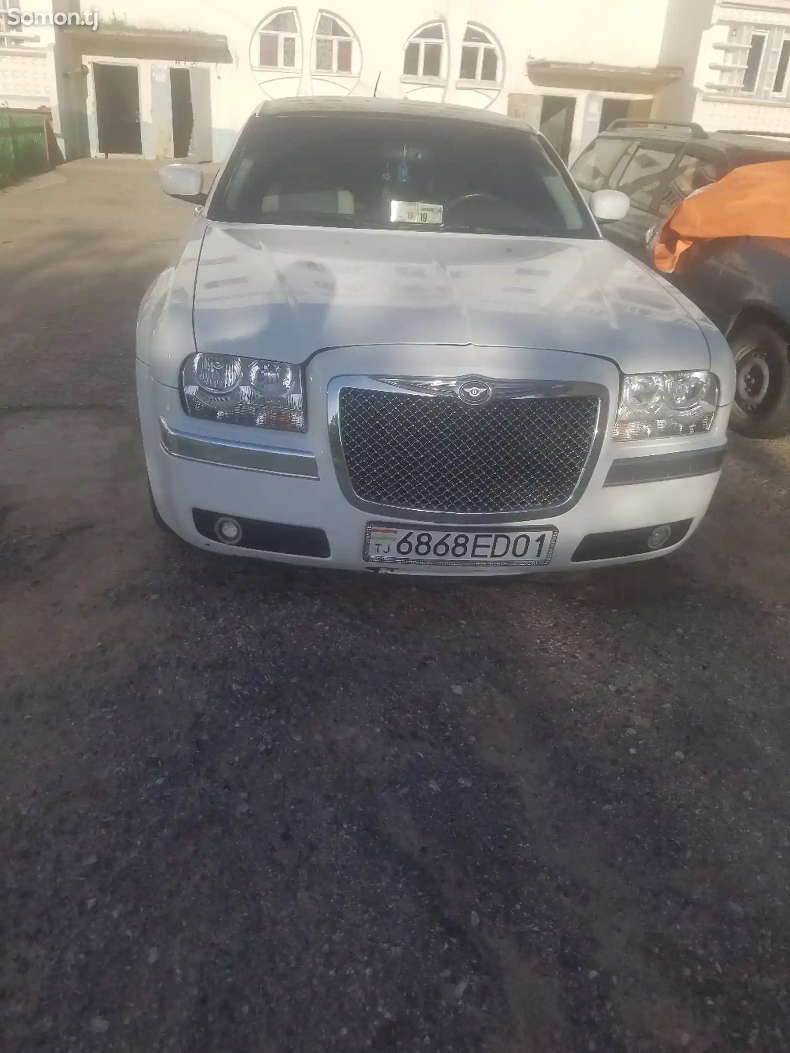 Chrysler 300C, 2008-1