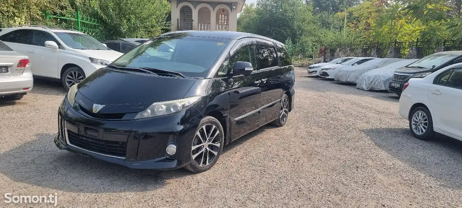 Toyota Estima, 2014-1