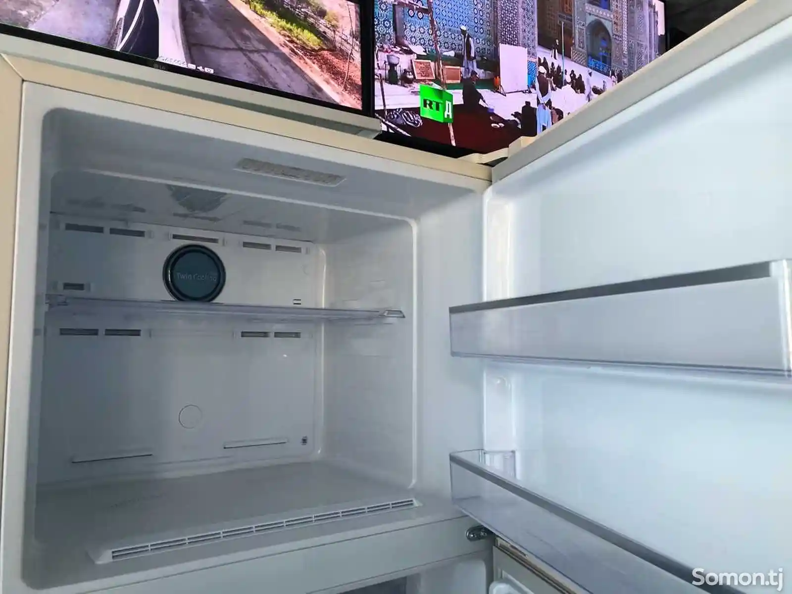 Холодильник Samsung RT46-3