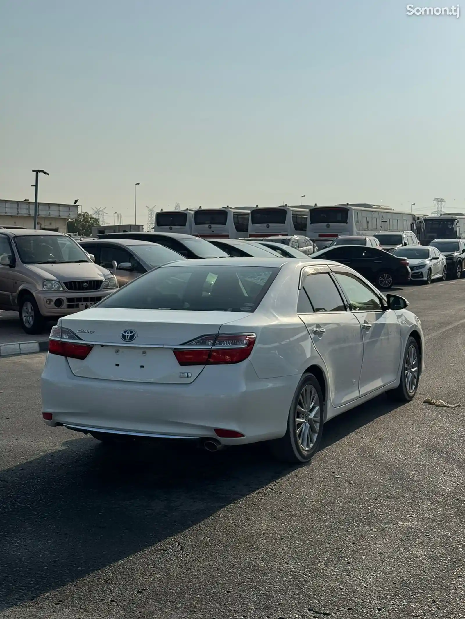 Toyota Camry, 2016-3