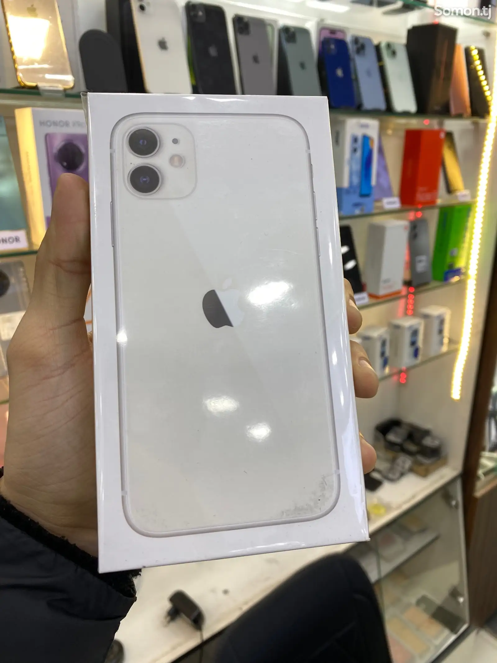 Apple iPhone 11, 64 gb, White-1