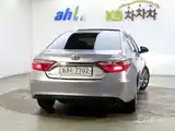 Toyota Camry, 2015-3