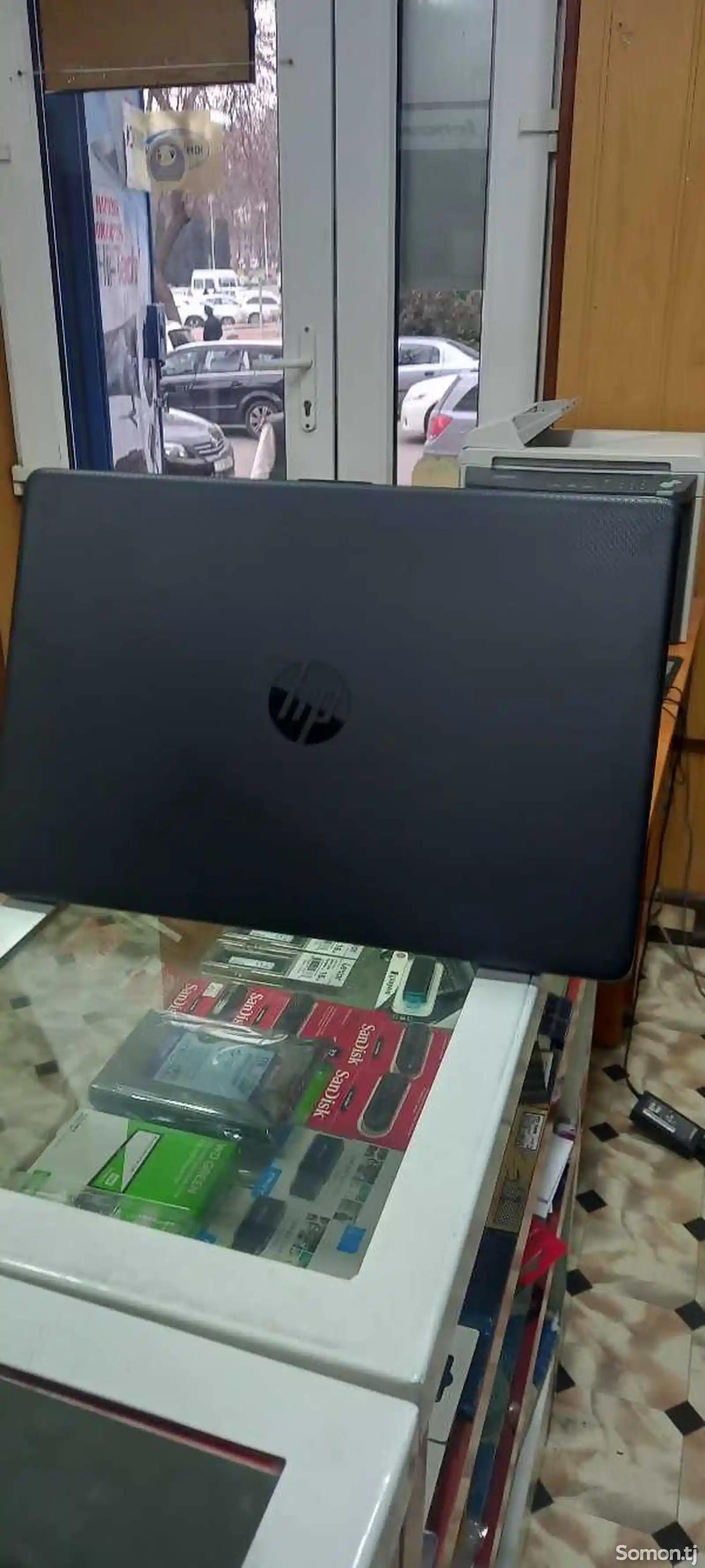 Новый ноутбук HP Celeron-6