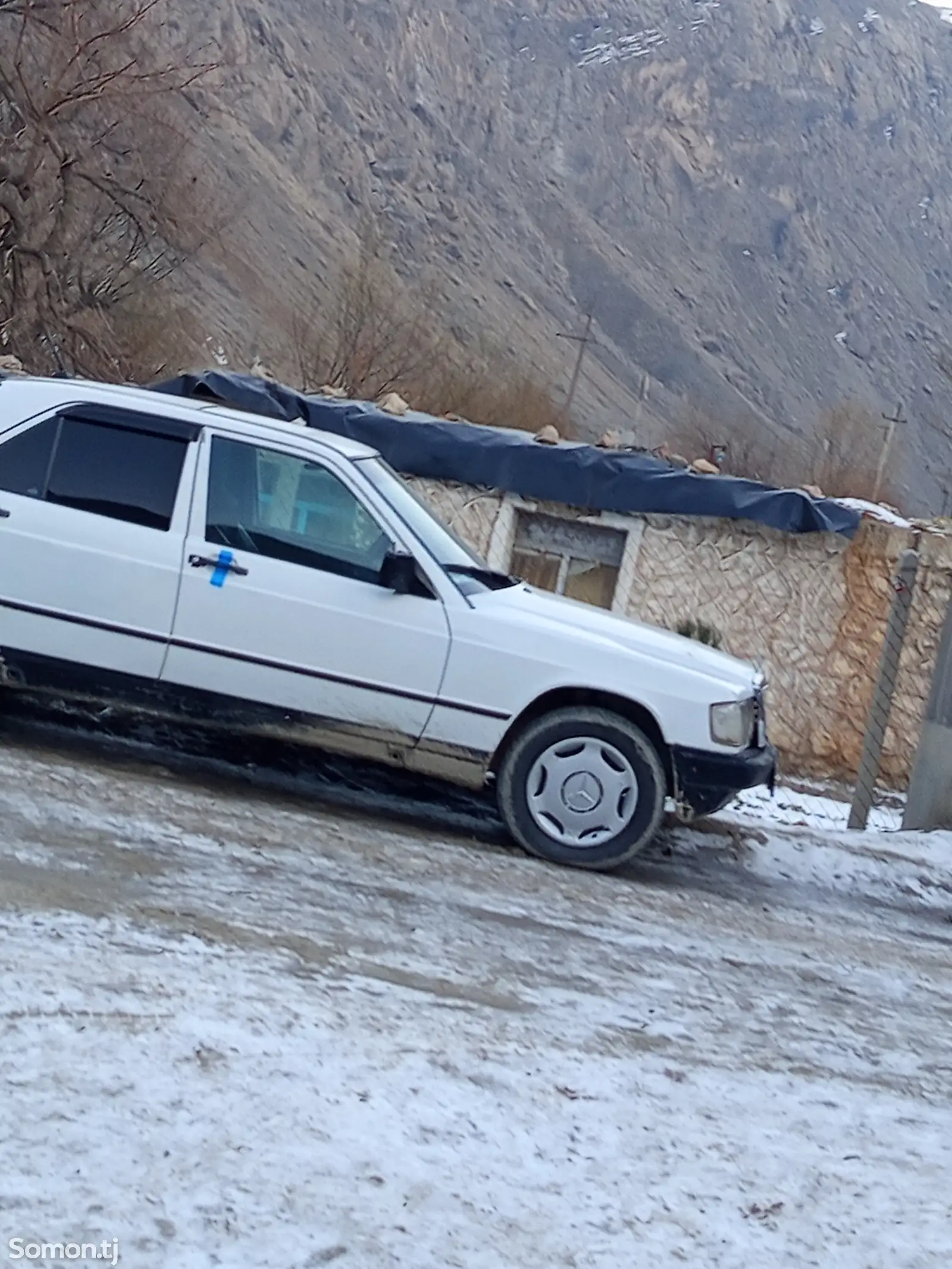 Mercedes-Benz W201, 1990-1