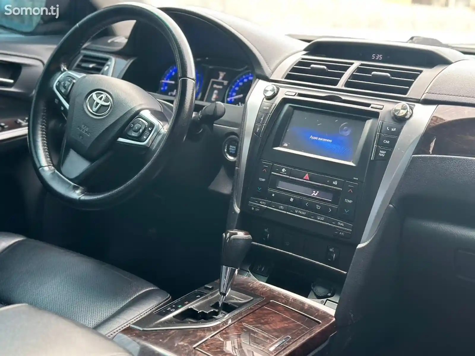 Toyota Camry, 2015-7