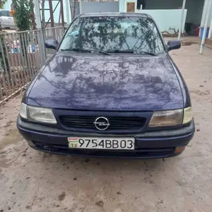 Opel Astra F, 1995