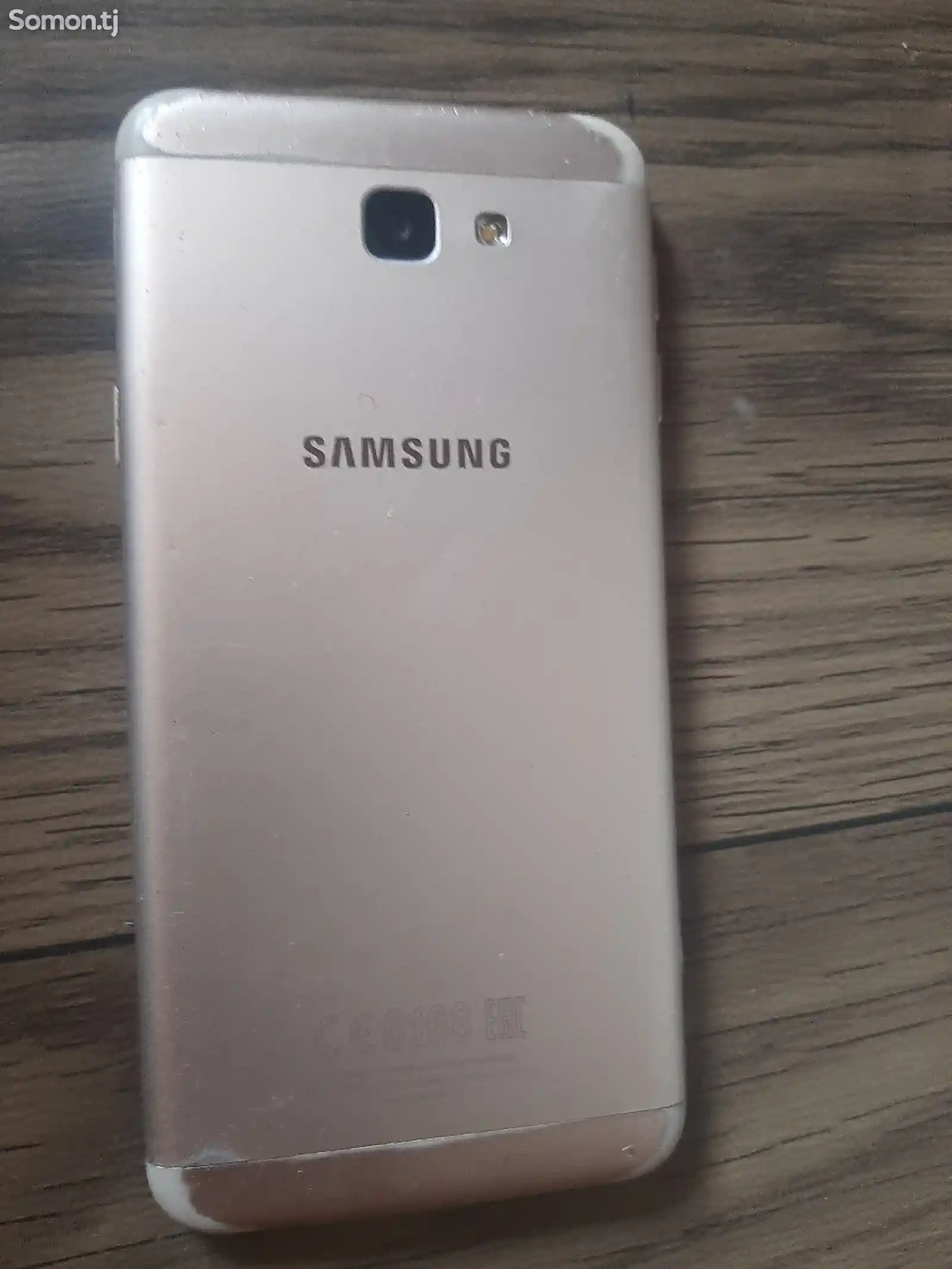 Samsung Galaxy J5 Pime-2