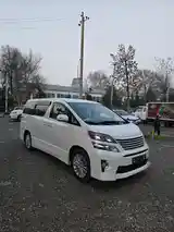 Toyota Vellfire, 2014-8