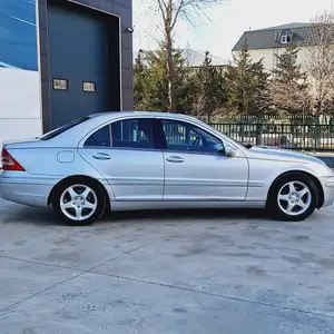 Mercedes-Benz C class, 2001