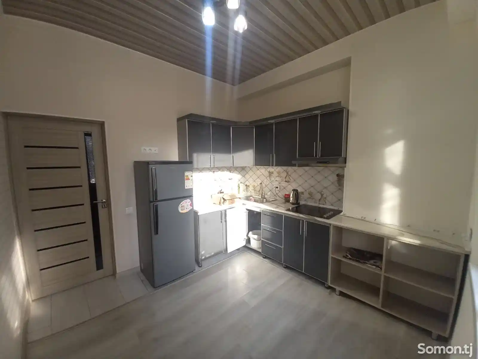 3-комн. квартира, 2 этаж, 81 м², Зарафшон-14