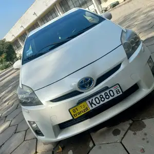 Toyota Prius, 2011