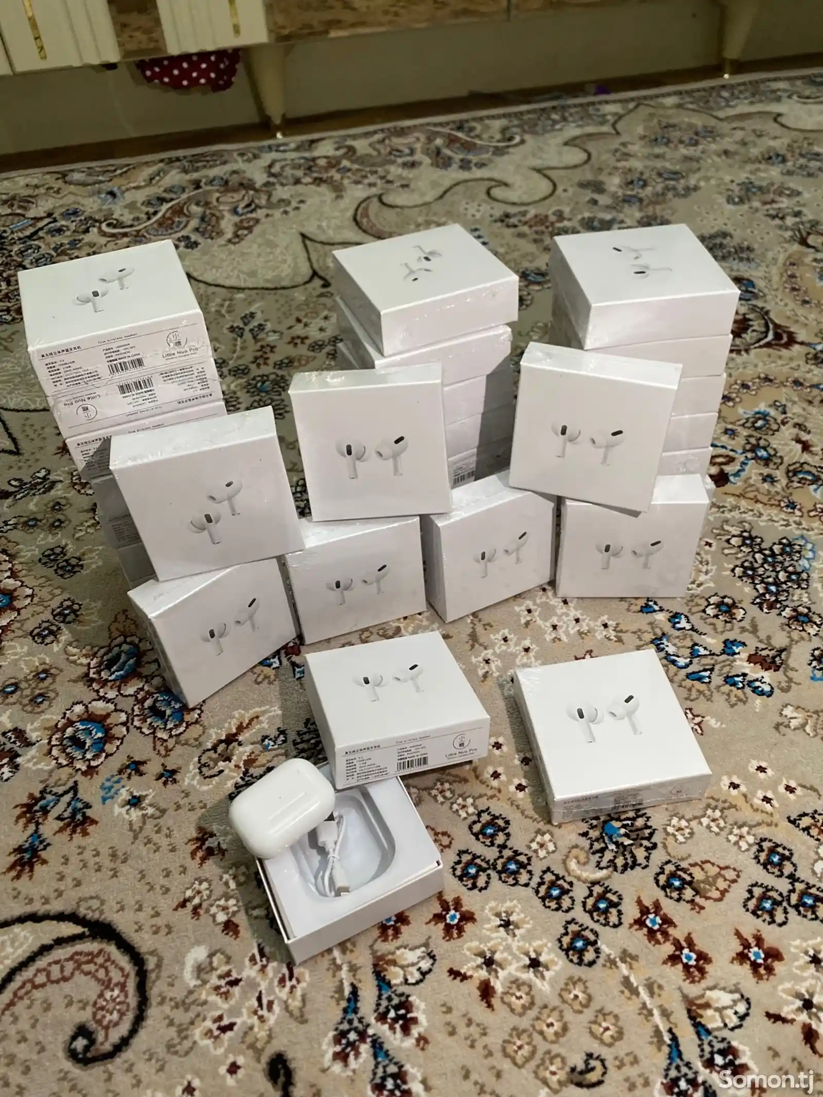 Беспроводные наушники AirPods Pro 2-3