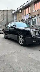 Mercedes-Benz E class, 2001-3