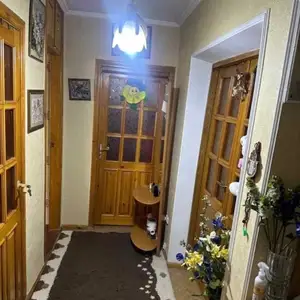 3-комн. квартира, 4 этаж, 70 м², Сино, 82 мкр