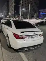 Hyundai Sonata, 2010-6