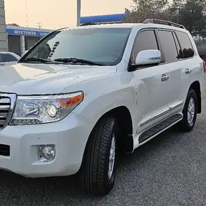 Toyota Land Cruiser, 2013