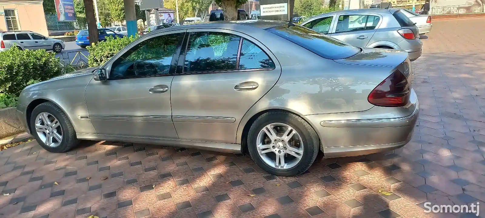 Mercedes-Benz E class, 2006-1