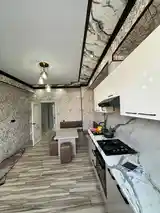 2-комн. квартира, 8 этаж, 95м², 18 мкр-9