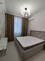 2-комн. квартира, 10 этаж, 60м², Овир-3