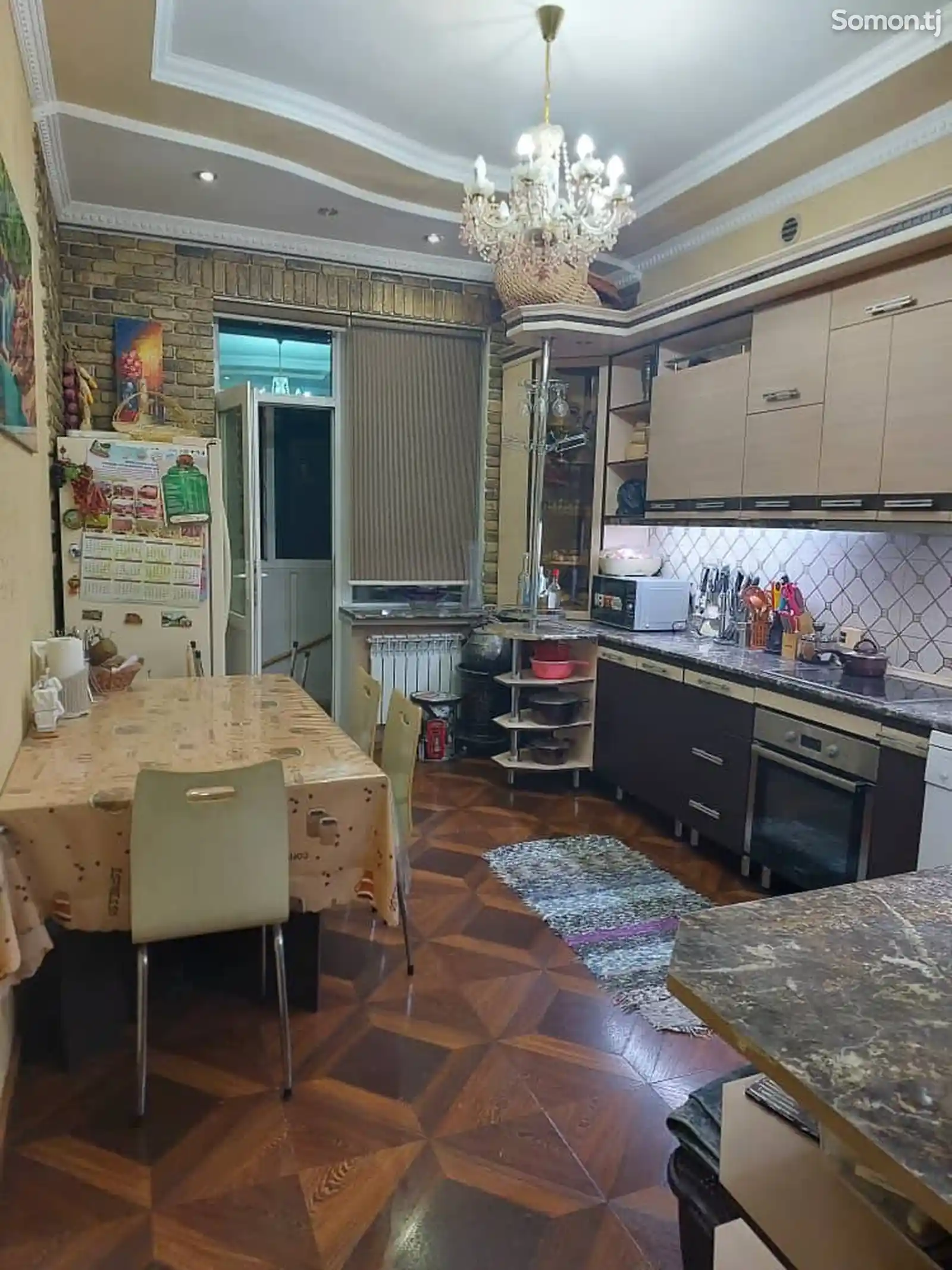 3-комн. квартира, 3 этаж, 130 м², Сино-11