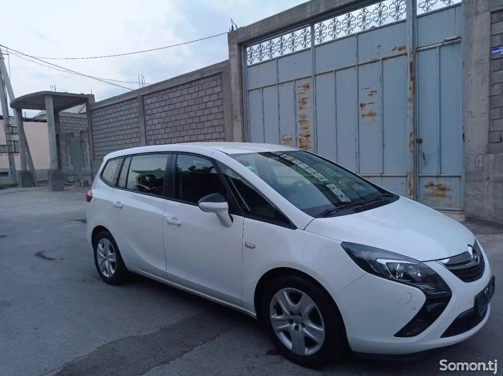 Opel Zafira, 2015-2