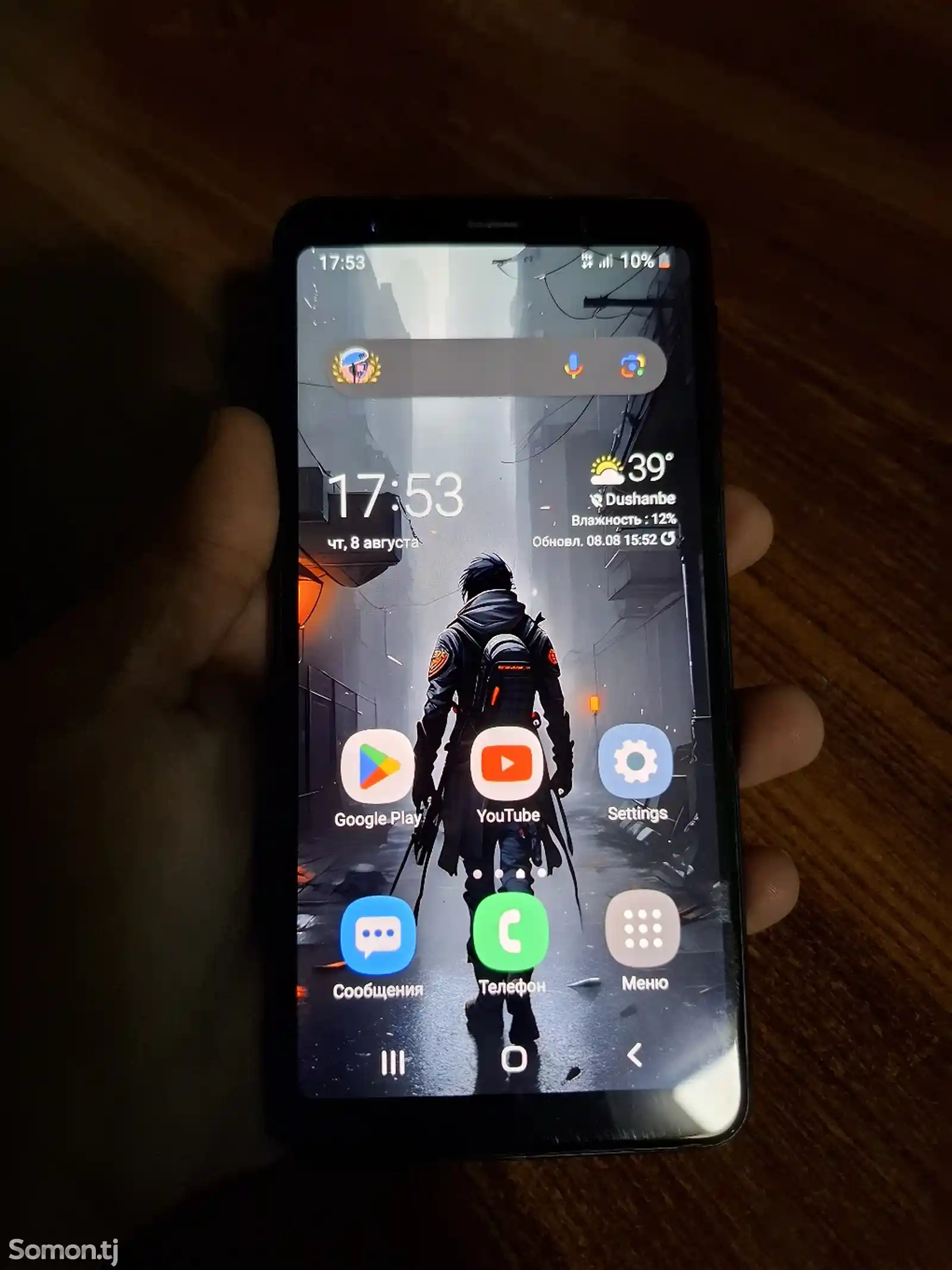 Samsung Galaxy A7 2018-4