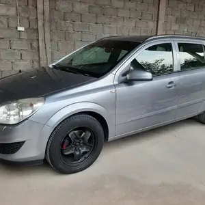 Opel Astra H, 2008