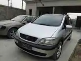 Opel Zafira, 1999-2