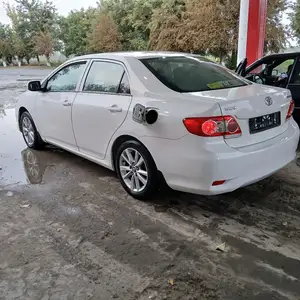 Toyota Corolla, 2012